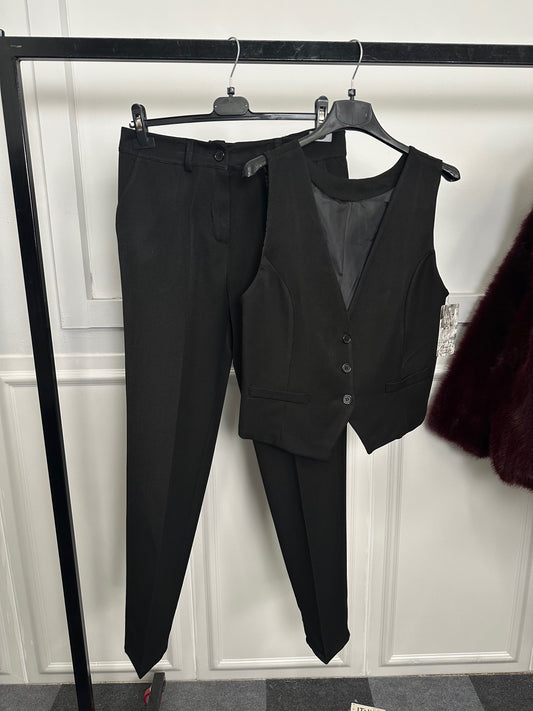 Completo pantaloni gilet