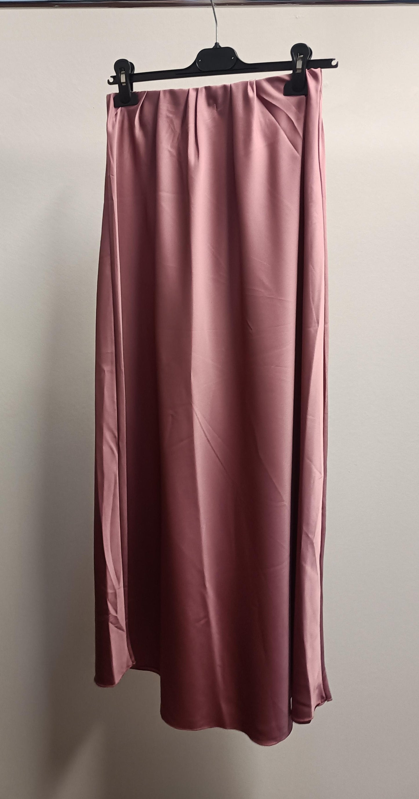 Gonna longuette effetto raso