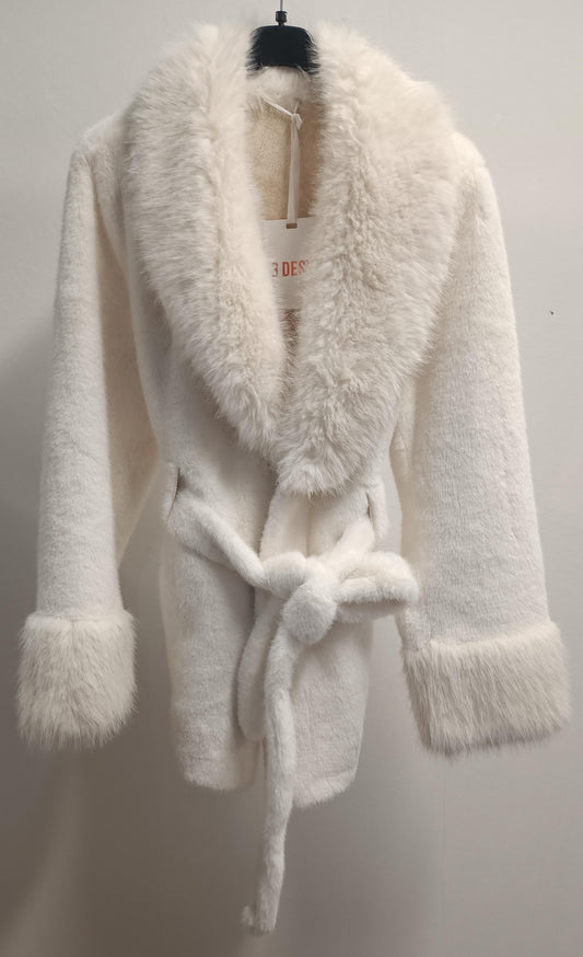 Ecopelliccia cinta in pelliccia