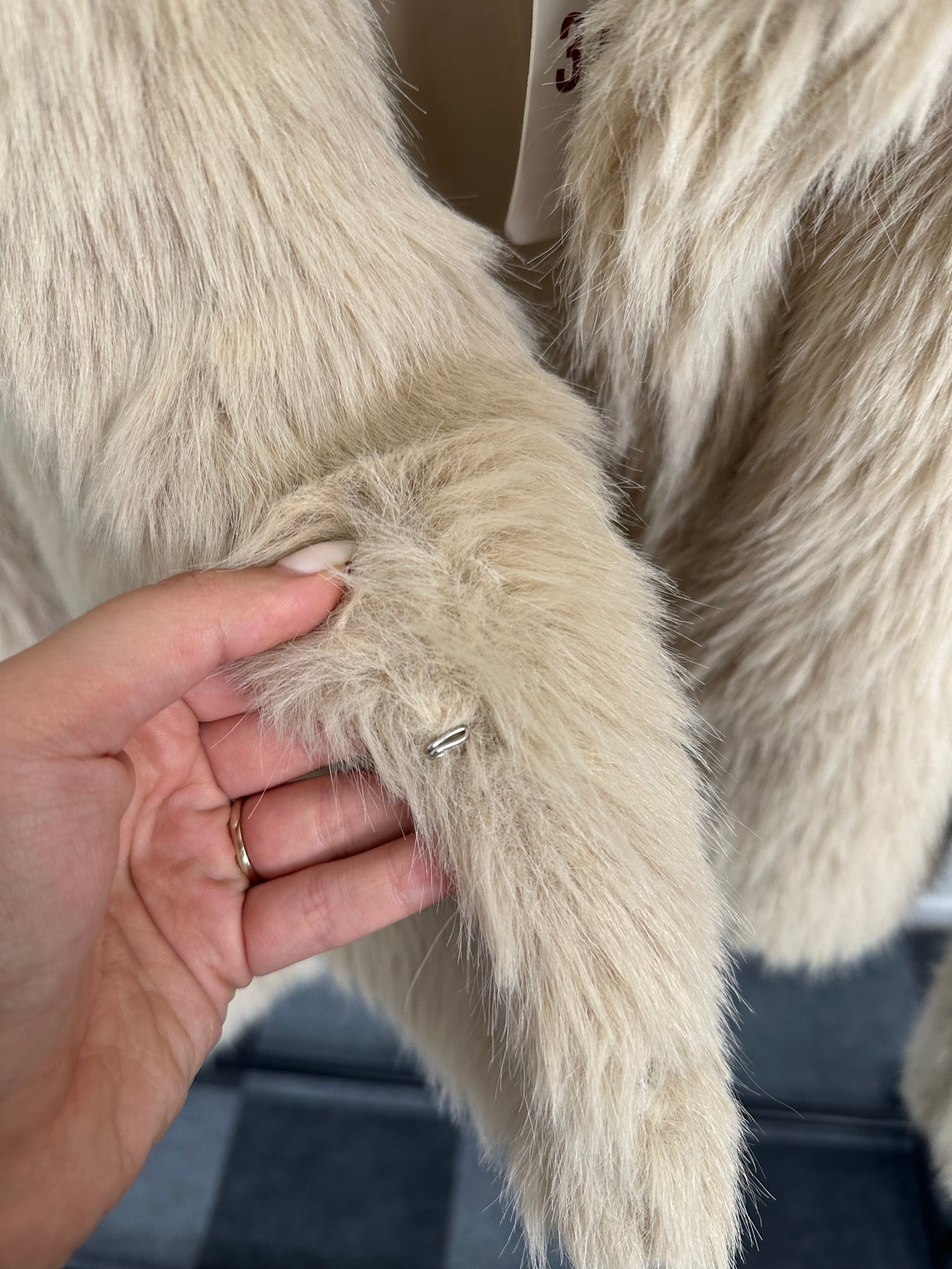 Ecopelliccia corta maniche lunghe