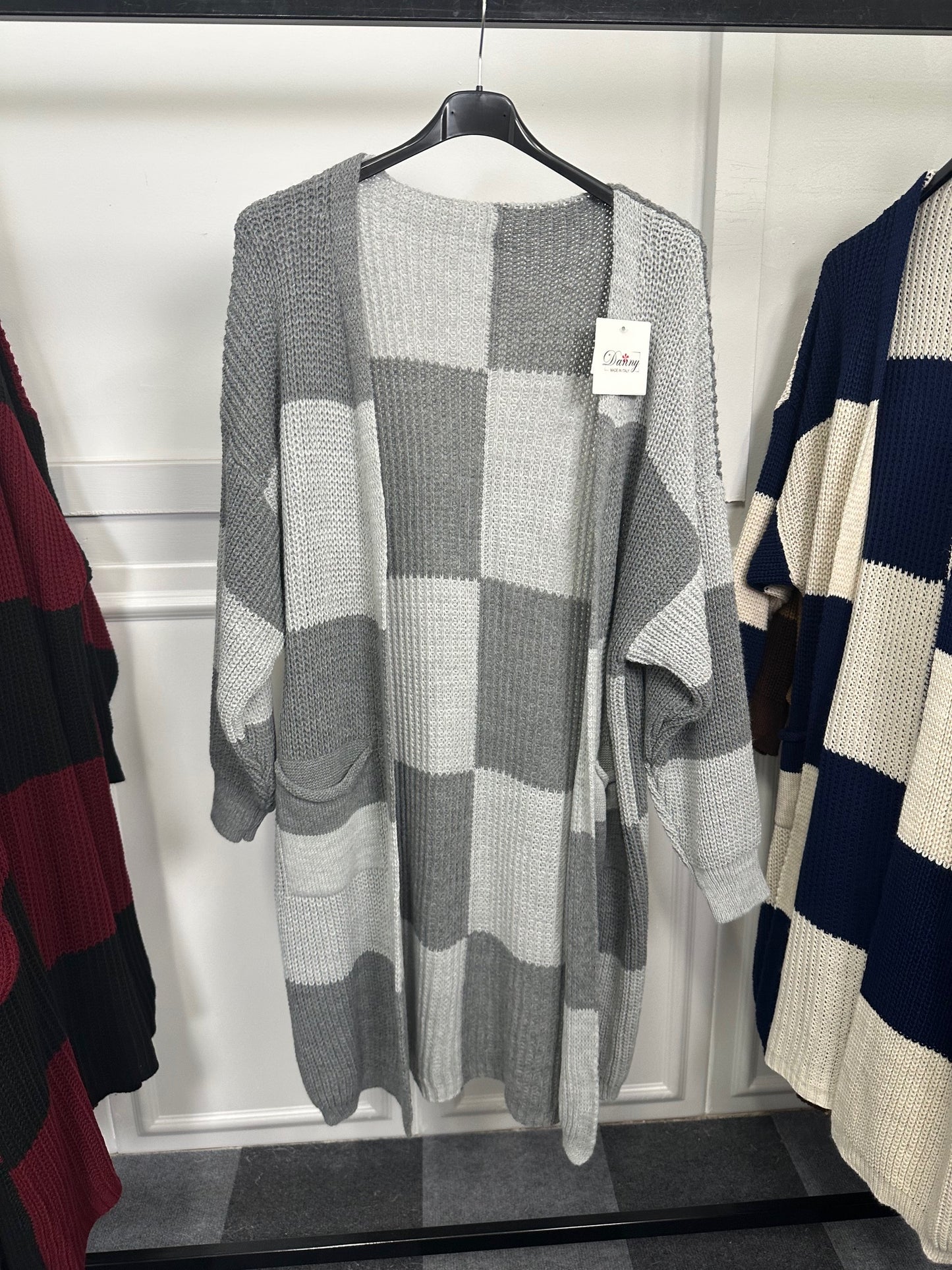 Cardigan lungo fantasia geometrica