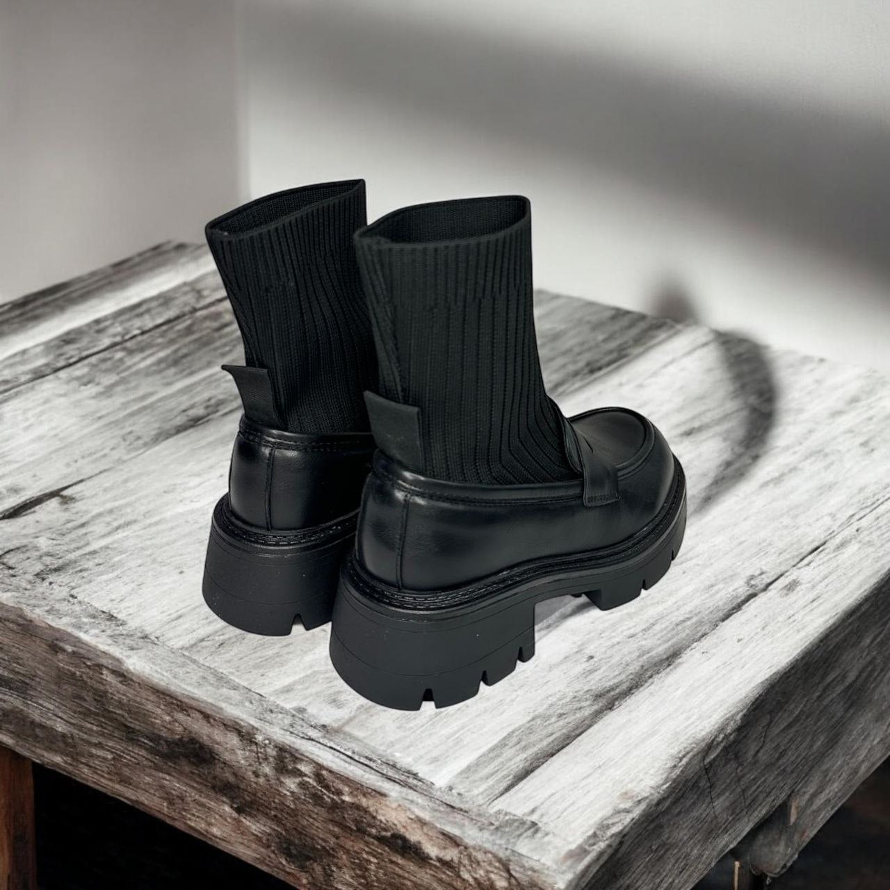 Mocassino suola in gomma con simil calza elasticizzata alla caviglia SockLoaferâ˘