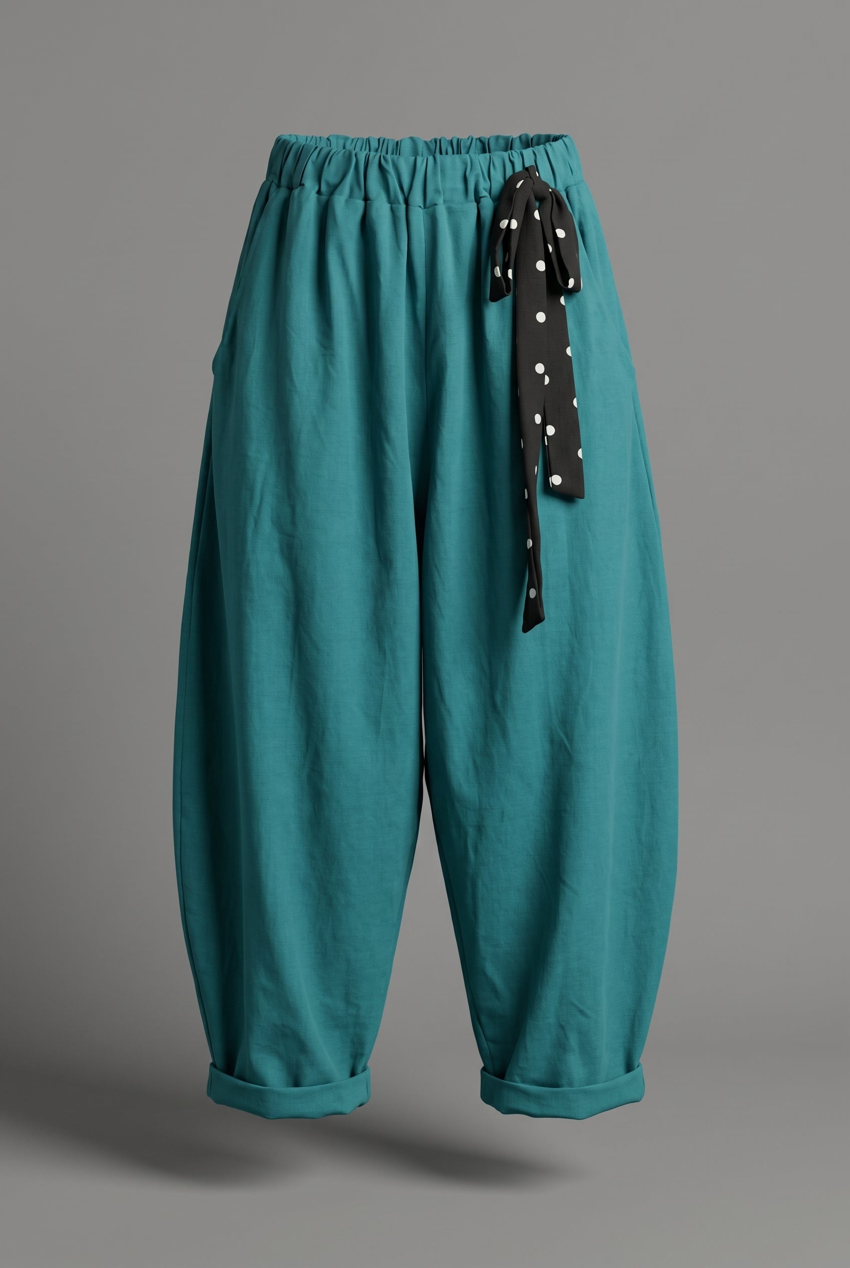 Pantalone Baloon Voluminoso con Tocco di Stile