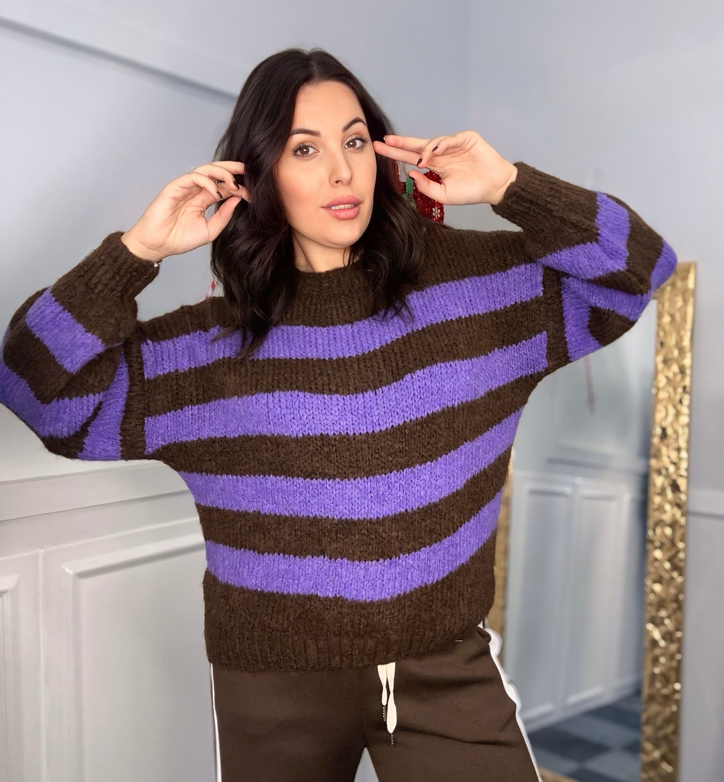 Maglione 'Cozy Chic': Righe Audaci & Maniche a Palloncino!