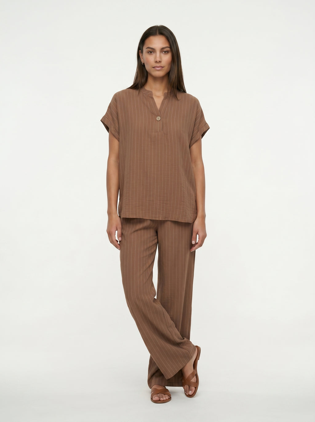 Completo Gessato con scollo alla coreana  + pantalone palazzo