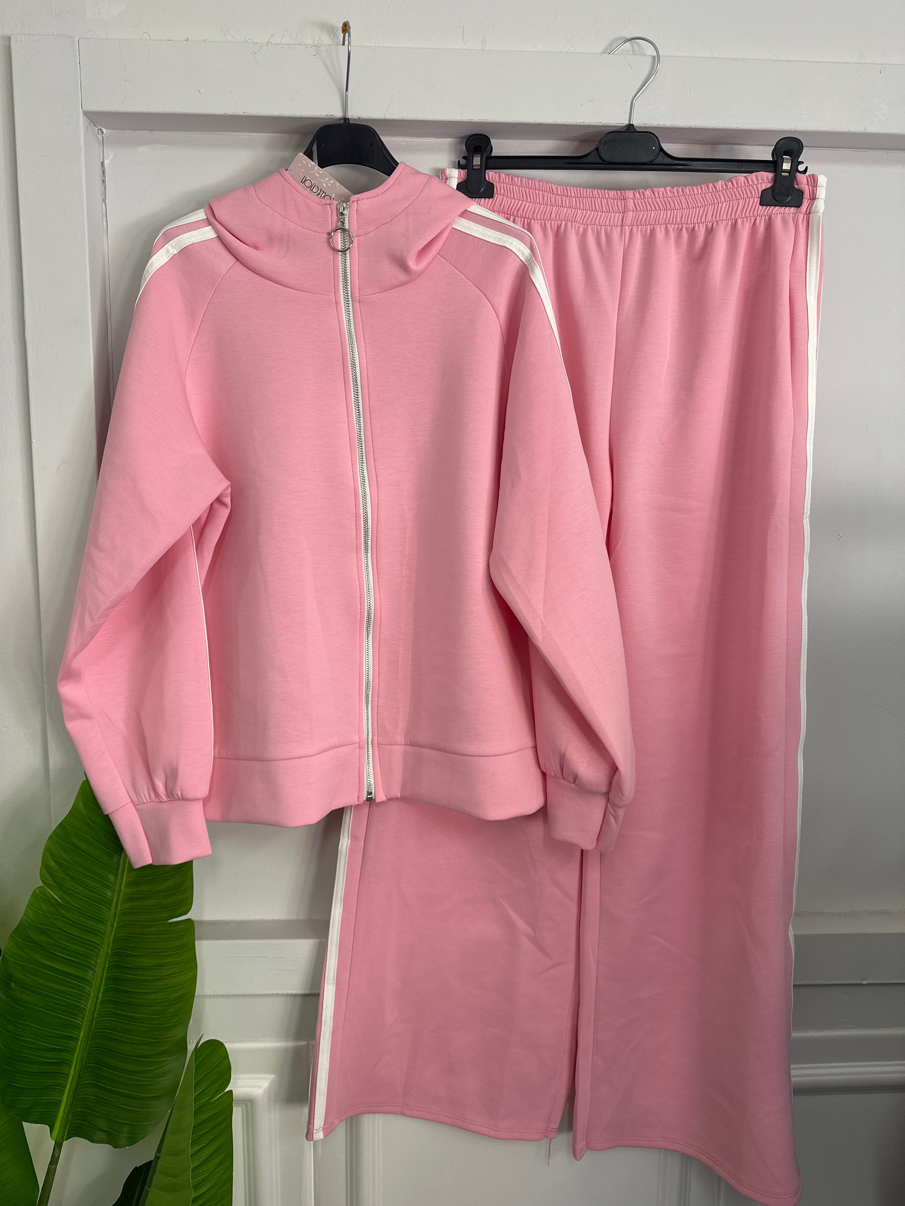 Set Tuta con zip e pantaloni palazzo con Righe Laterali – Eleganza e Comfort in un Unico Outfit!