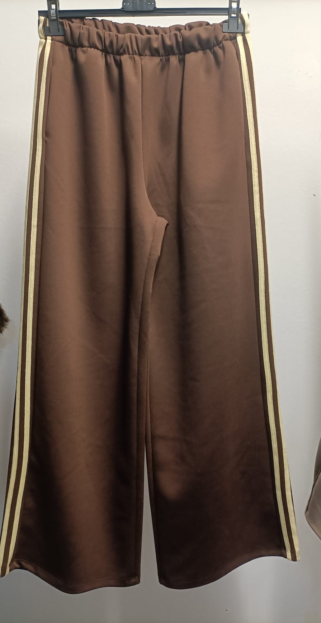 Pantalone Tuta in Felpa/Viscosa Tinta Unita con Bande Laterali Colorate