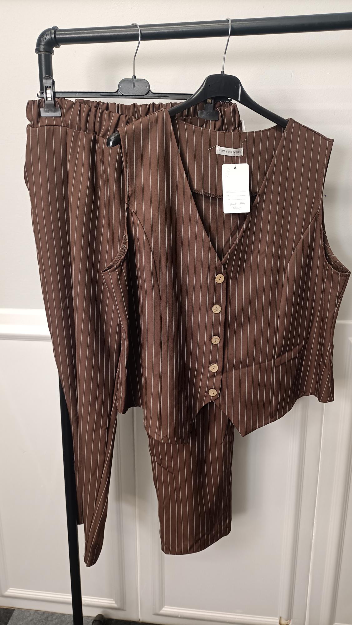 New completo gessato