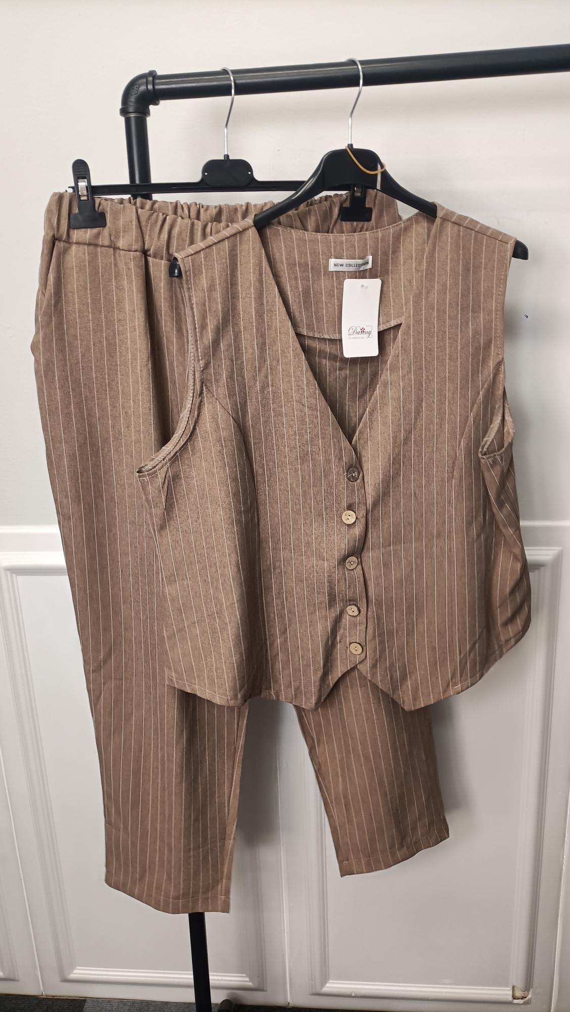 New completo gessato