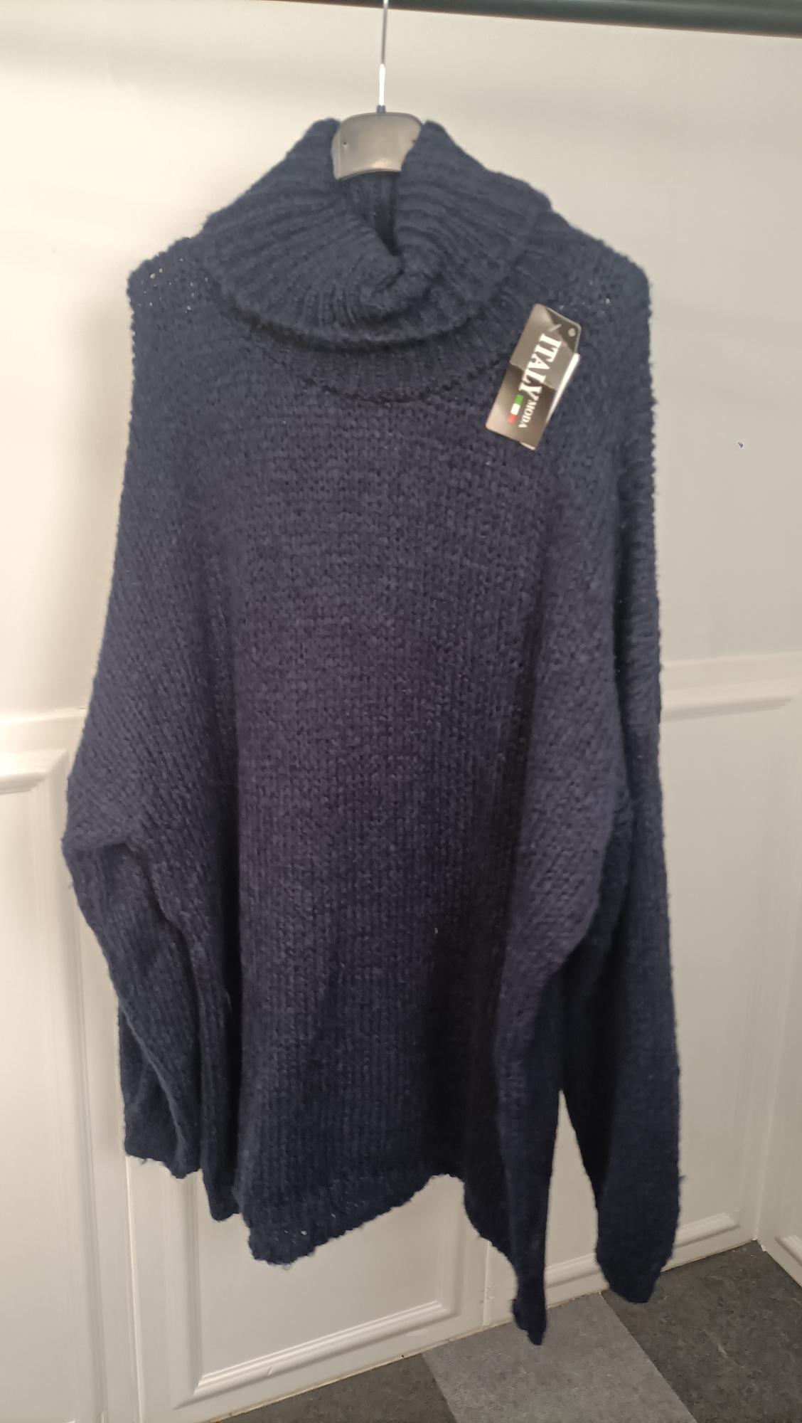 Maglione over collo alto