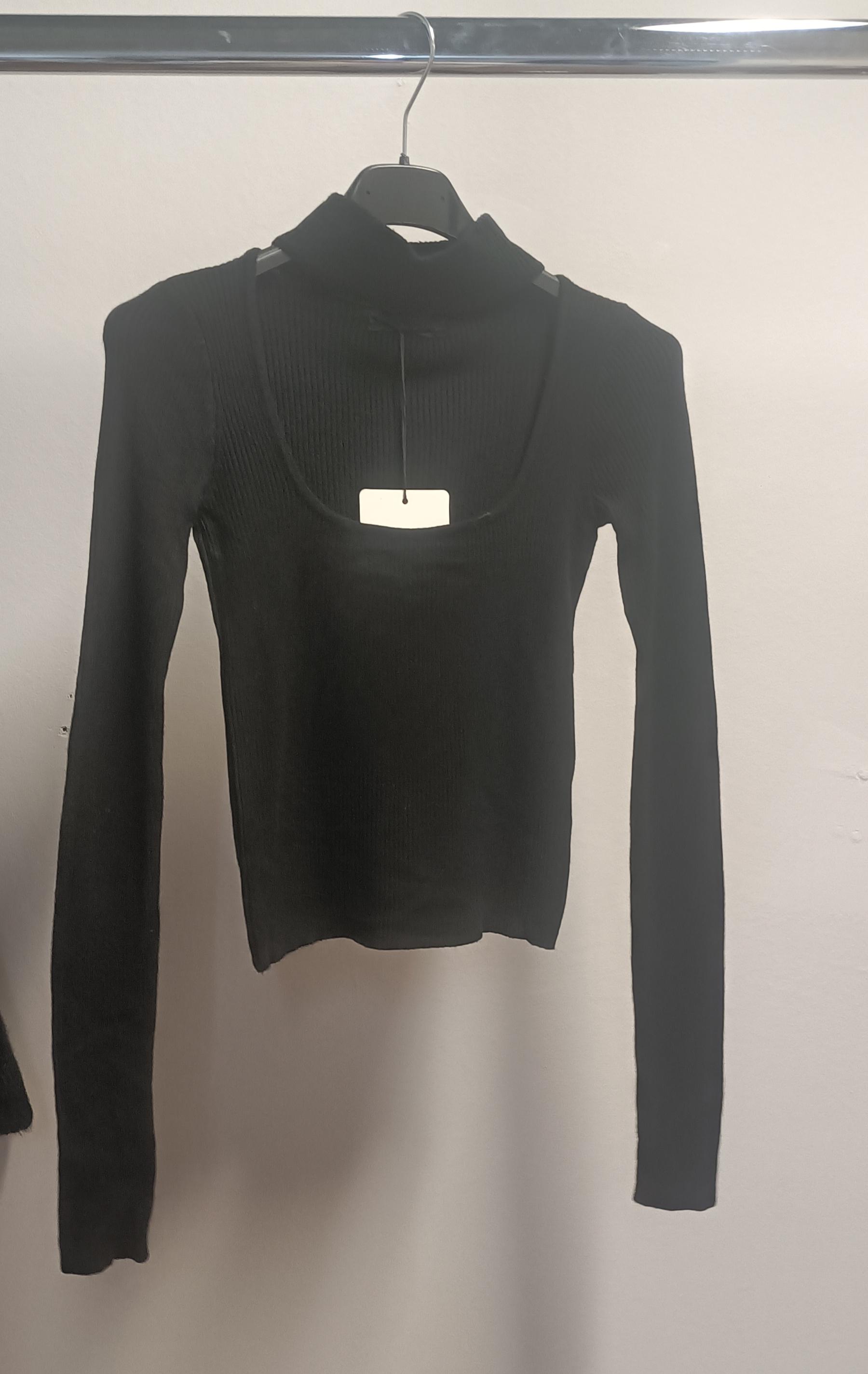 Maglia con scollo Carlotta