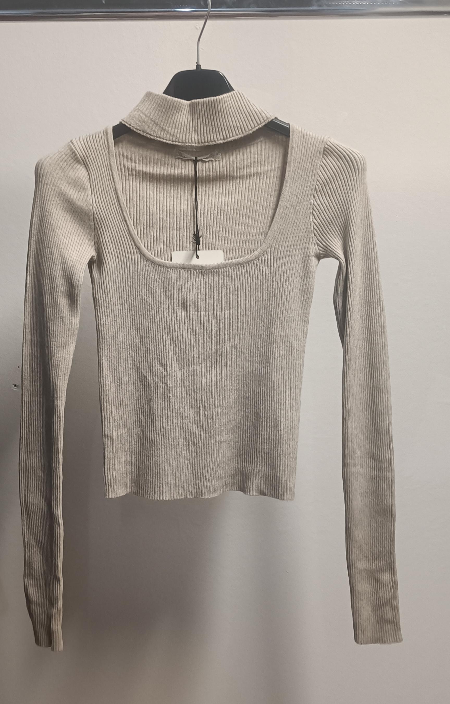 Maglia con scollo Carlotta