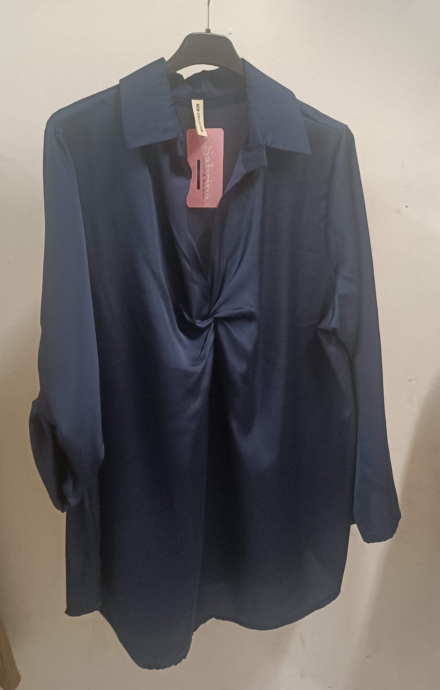 Casacca effetto raso scollo a V