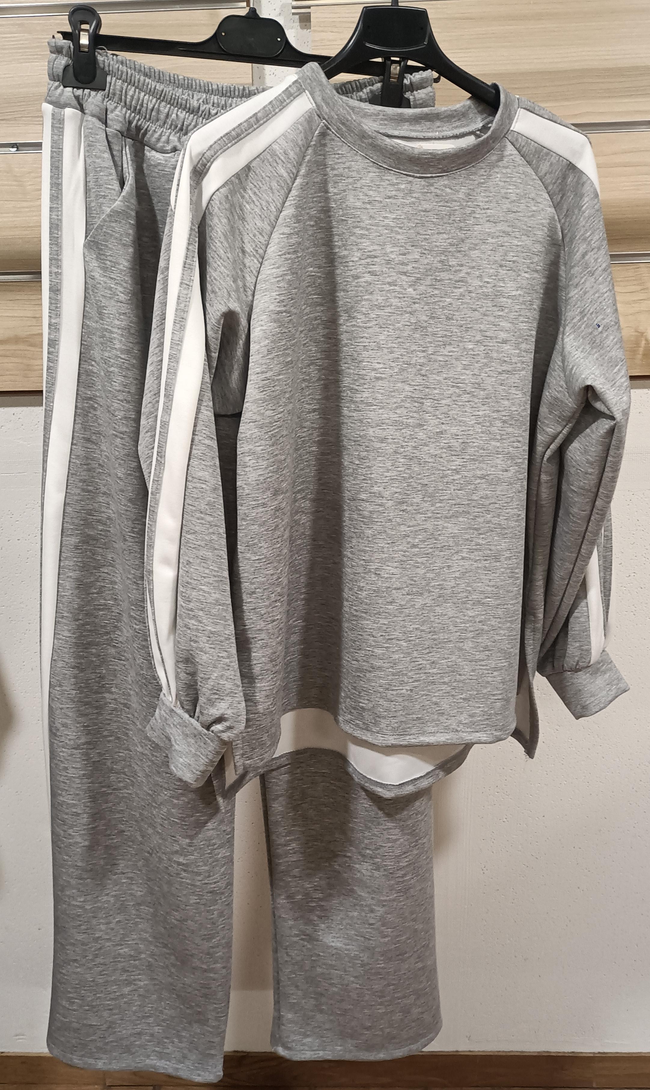 Tuta Casacca e Pantalone con Righe Laterali