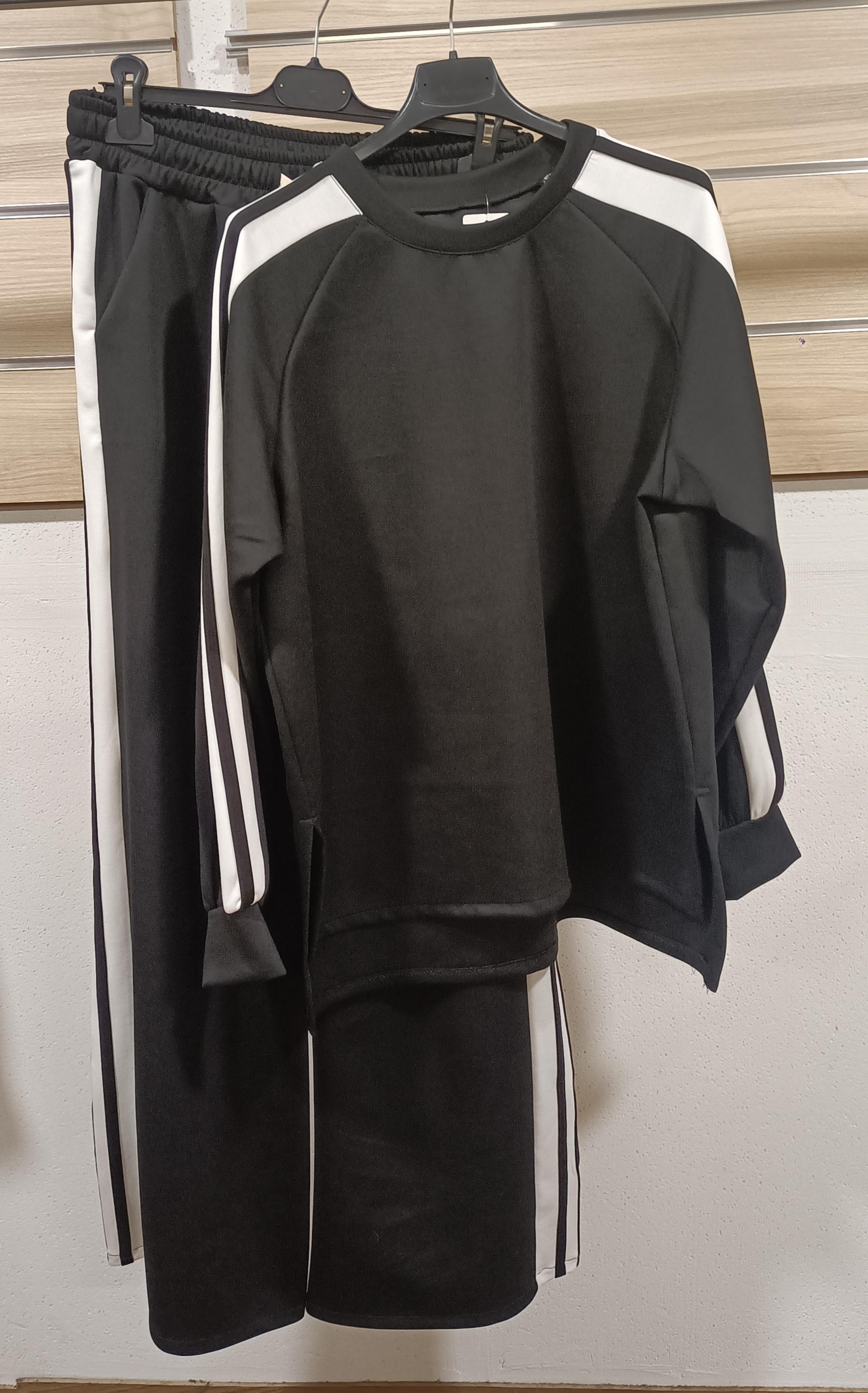 Tuta Casacca e Pantalone con Righe Laterali