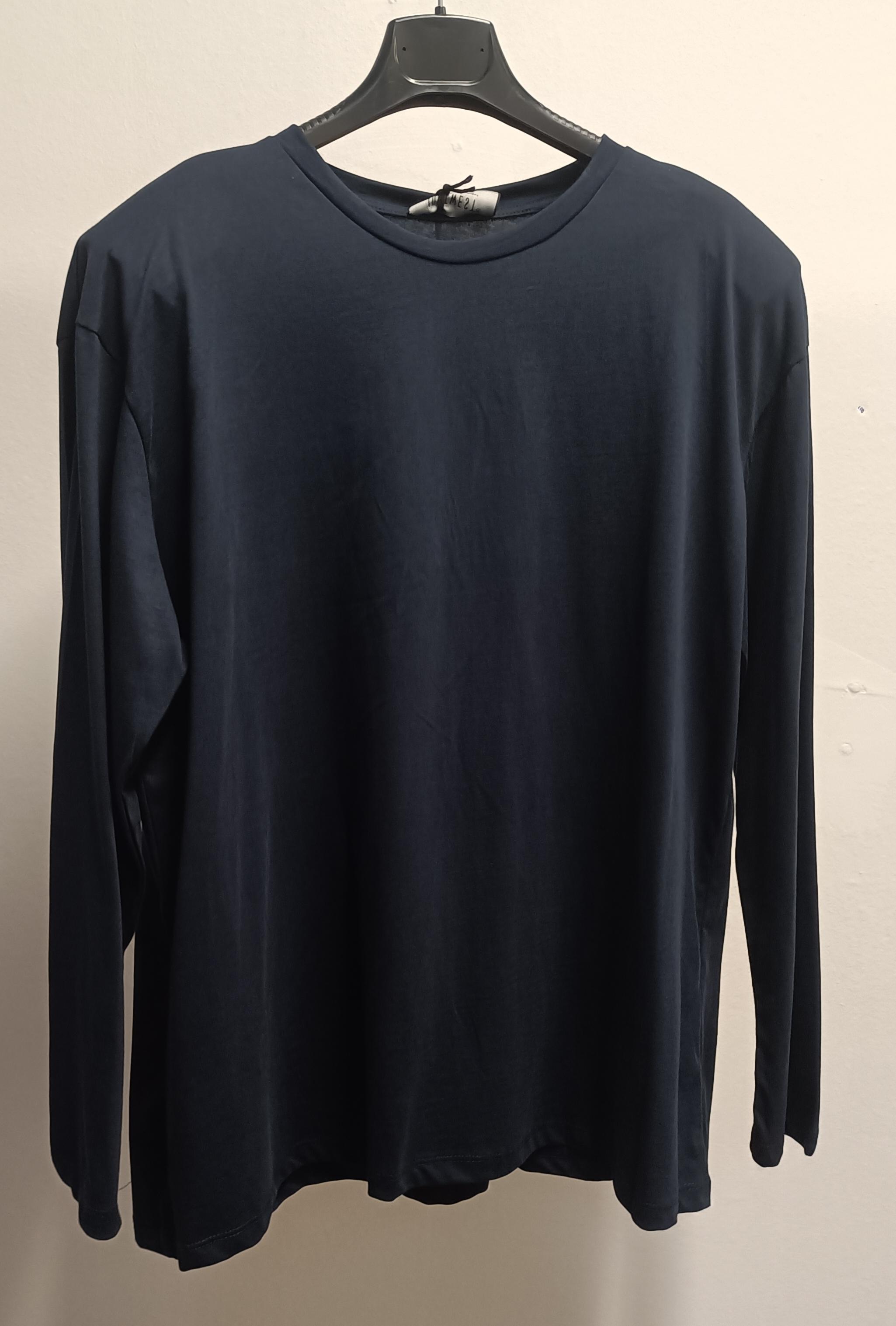 Maglia Rebecca Maniche Lunghe con Dettaglio Spalle Strutturate: Il basic elevato