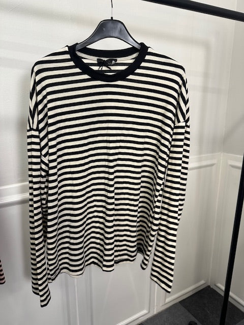 Maglia a Righe 70% Cotone Morbidezza e Traspirabilità Estrema Taglio Lunga e Magica Righe Intelligenti Comfort Quotidiano