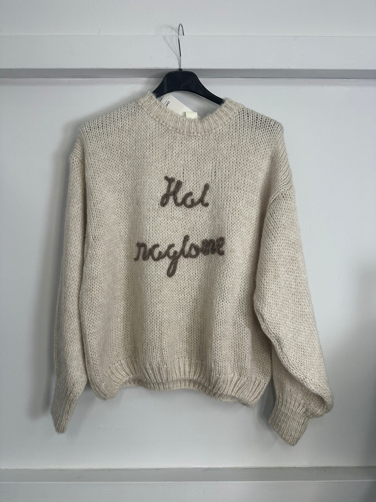 Maglione Statement "HAI RAGIONE" con Maniche Palloncino - Ironia, Stile e Tendenza Imbattibile!