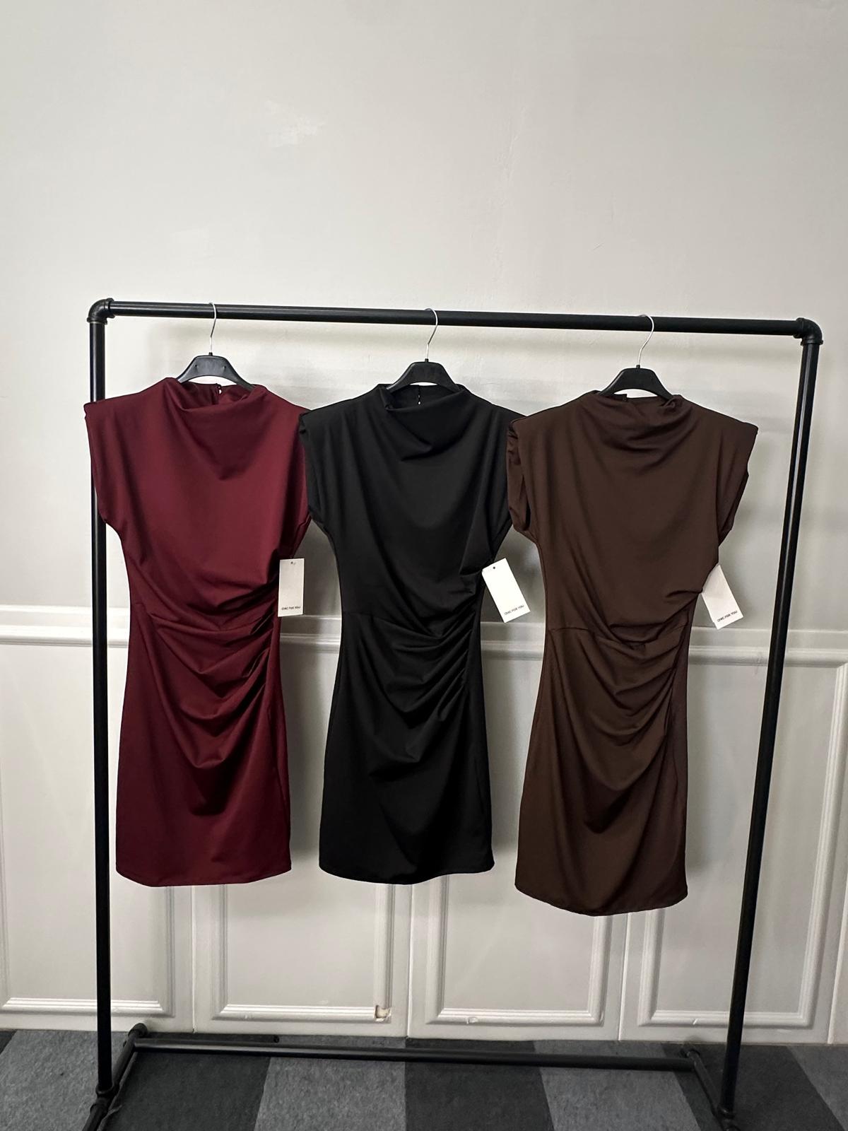 Abitino con drappeggio laterale