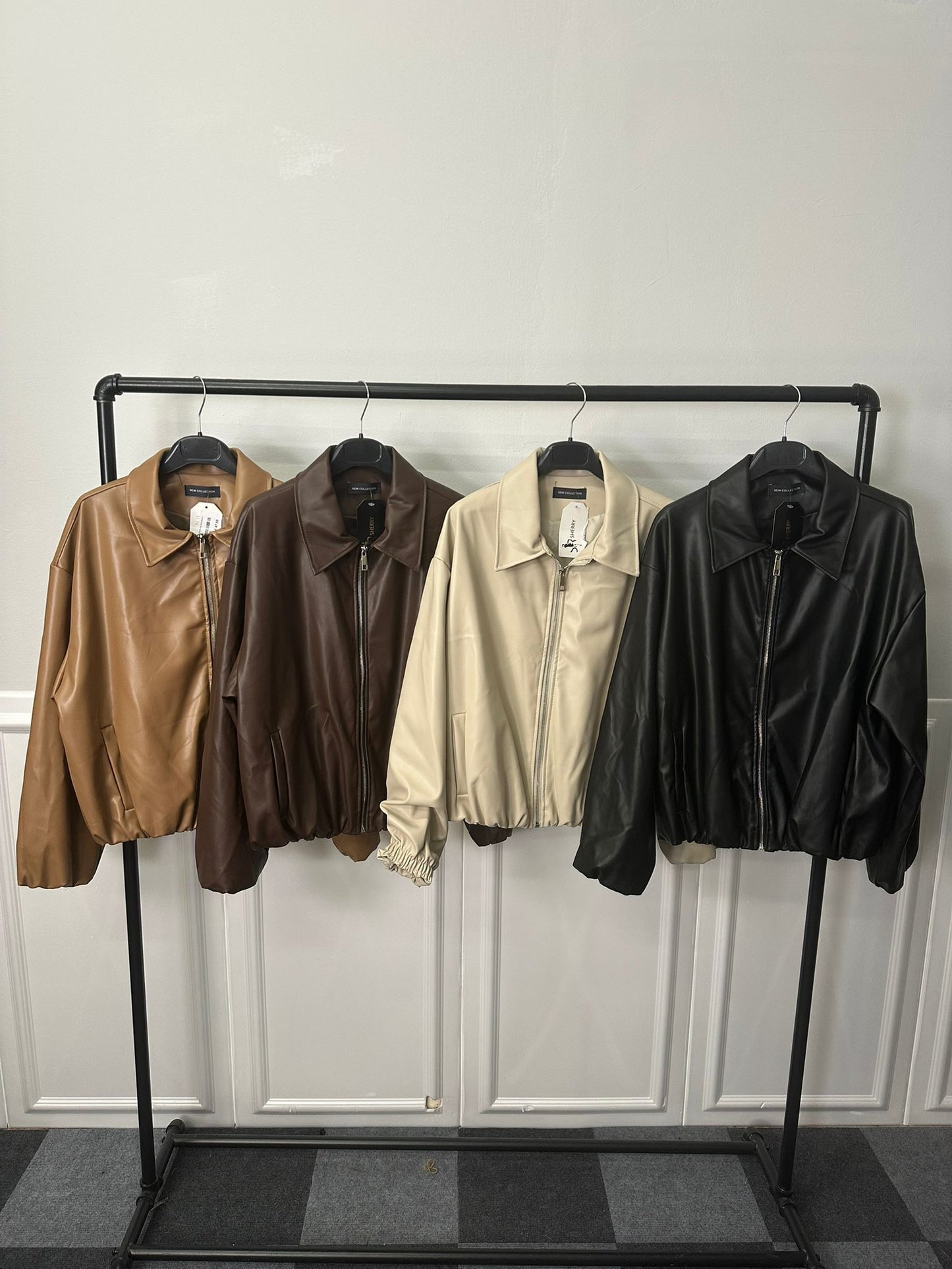 Bomberino Biker over