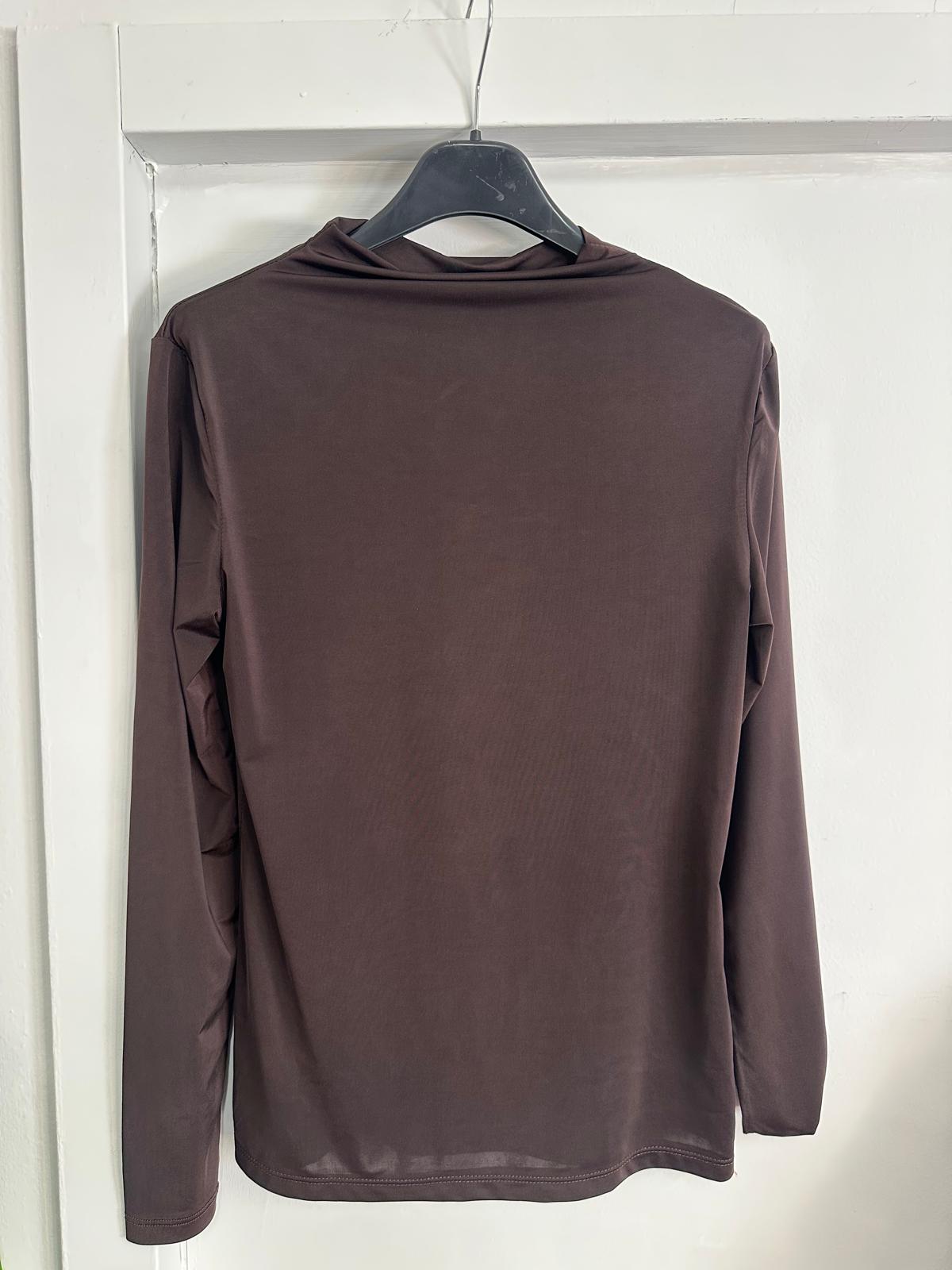 Maglia Dolcevita Modellante Effetto Snello | Vestibilità Inclusiva fino alla Taglia 48!