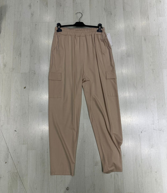 Pantaloni cargo