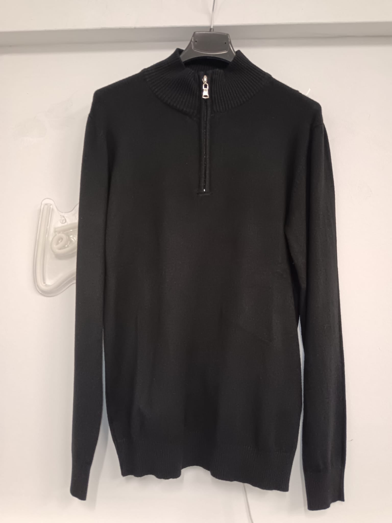 Felpa in modal tinta unita con collo lupetto e zip 1/4