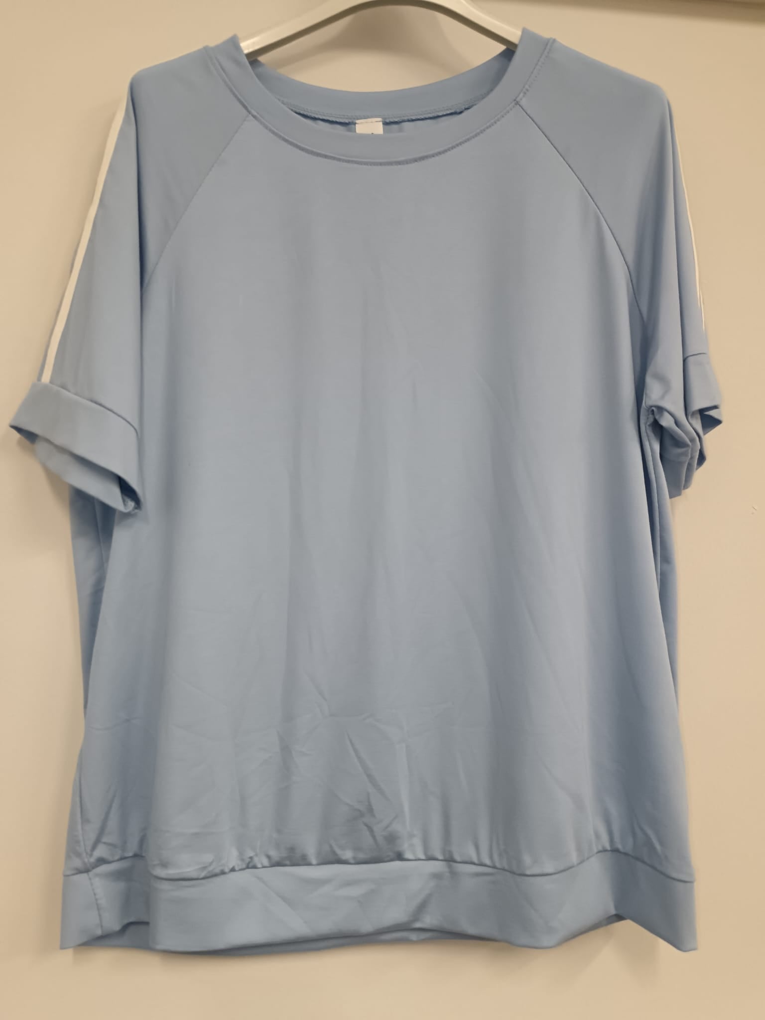 Casacca rigata fresca e versatile