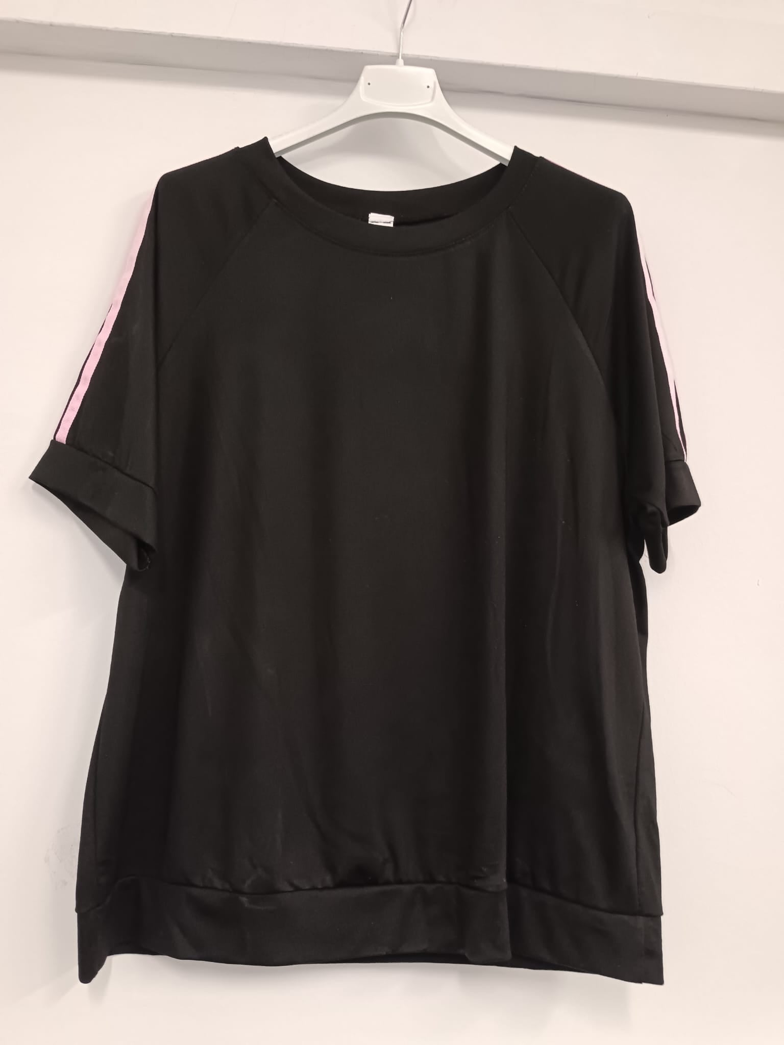 Casacca rigata fresca e versatile