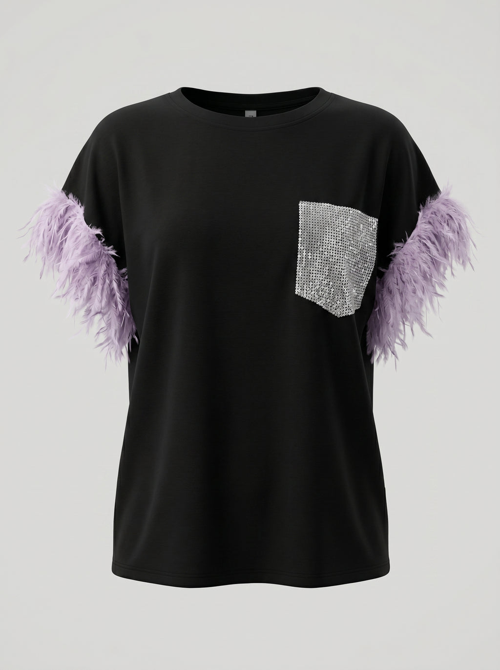 Completo glam con dettagli piume e brillantini