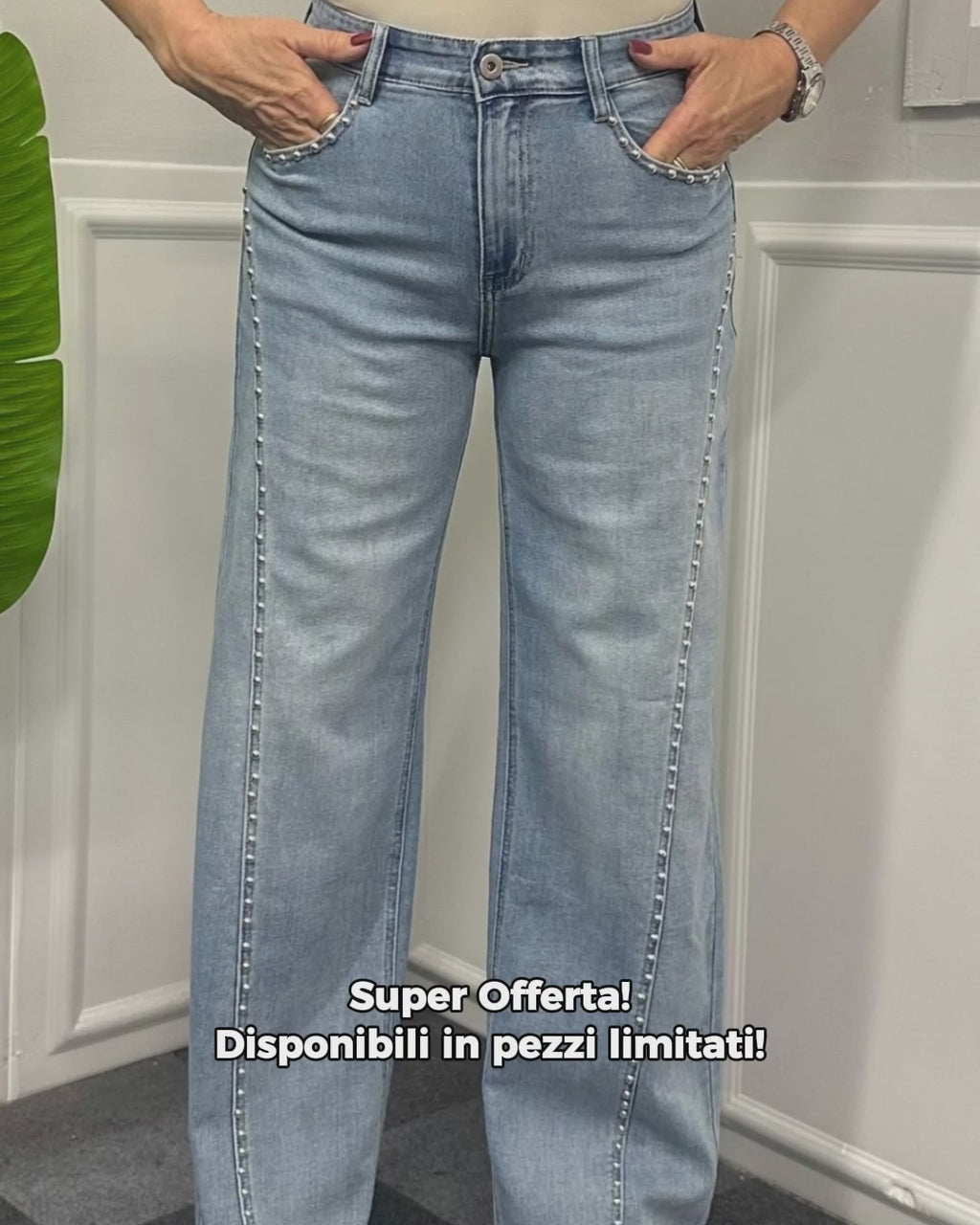 Jeans a Palazzo con Dettagli Borchie – Il Denim che non passa inosservato!